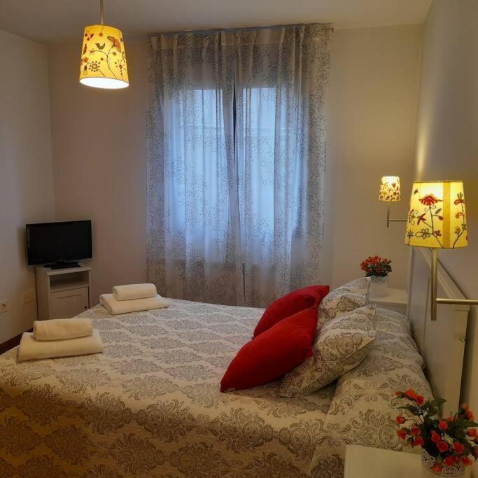 Precioso Apartamento A Pie De Montanas Y Playas Carrena de Cabrales Exteriér fotografie
