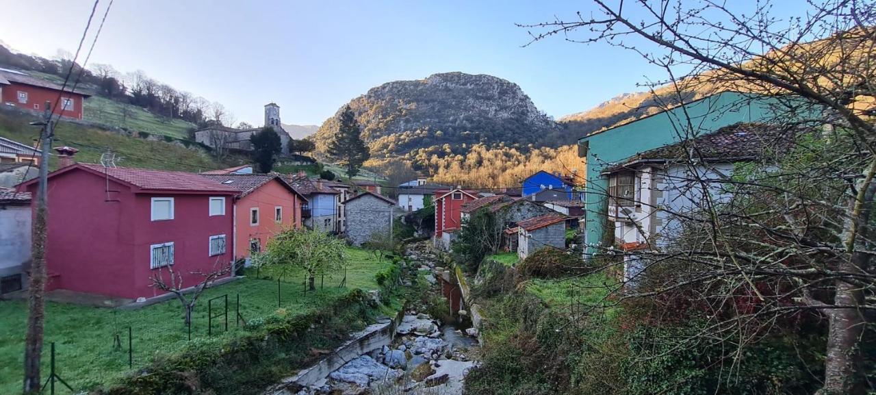 Precioso Apartamento A Pie De Montanas Y Playas Carrena de Cabrales Exteriér fotografie